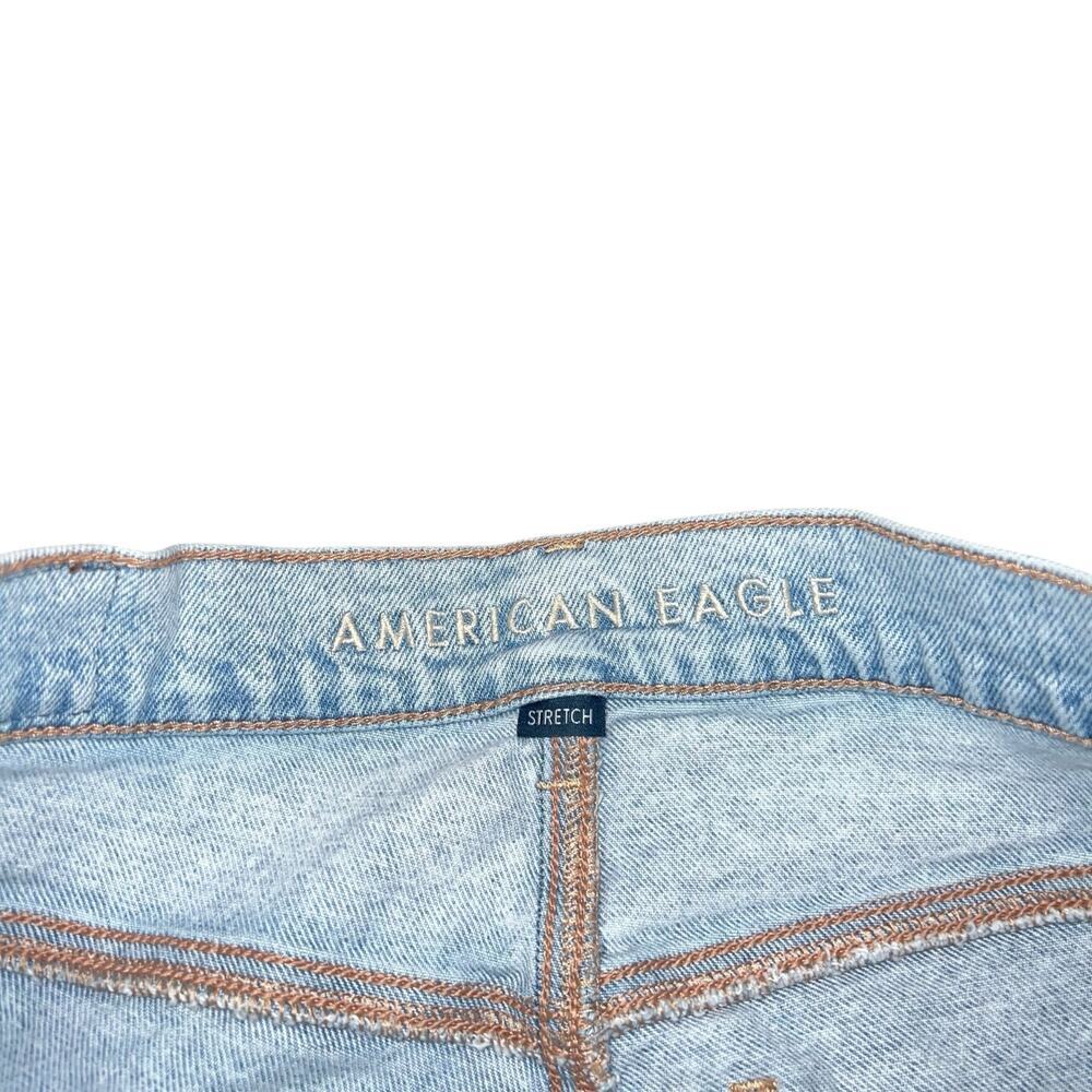 AMERICAN EAGLE Super High-Rise Ankle Straight Light Wash Jeans Size 4 - Picture 6 of 11